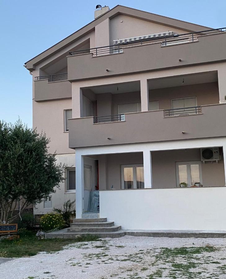 Theros Bibinje Exterior foto